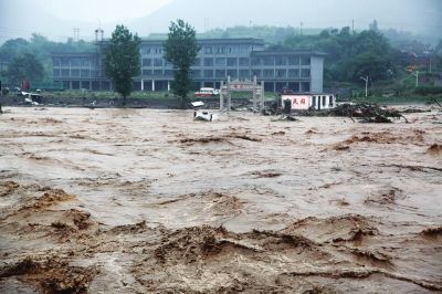 辽宁朝阳55年一遇特大暴雨 此前80天无有效降水