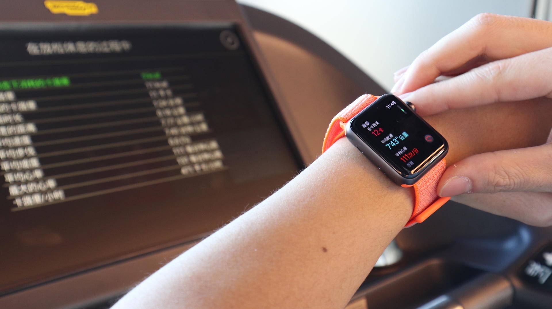 苹果GymKit体验：让健身器材成为Apple Watch的一部分