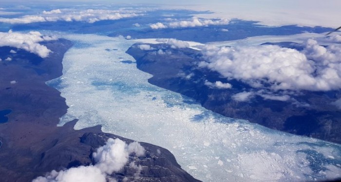 科学家在格陵兰岛冰川融水中发现令人惊讶的高浓度汞含量