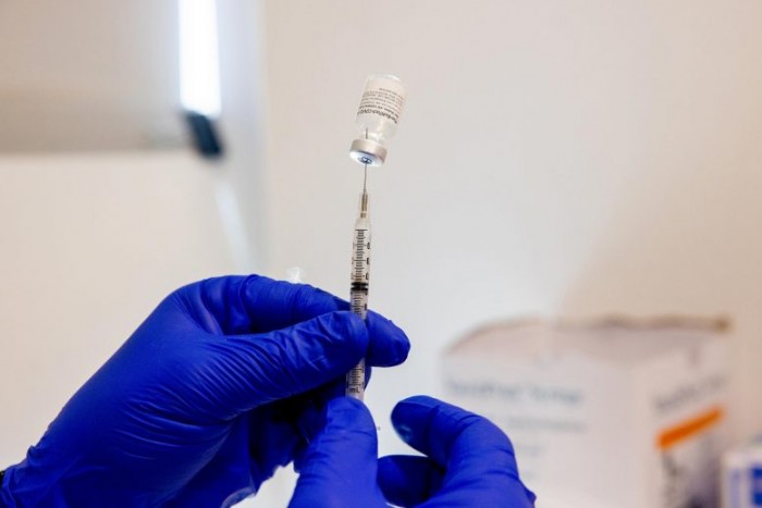 研究人员希望mRNA疫苗也能帮助对抗癌症